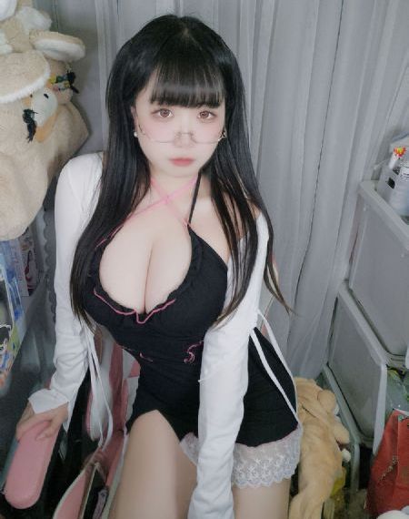 金瓶双梅