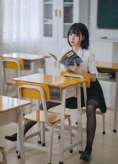 女老师在线